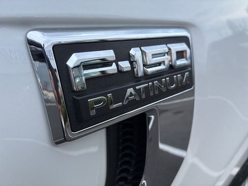 Used 2021 Ford F150 Platinum image 32