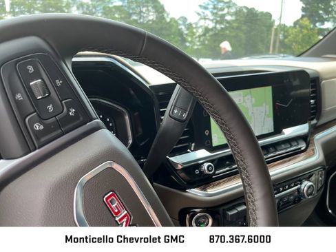 New 2026 GMC Sierra 1500 SLE w/ Preferred Package RWD image 19