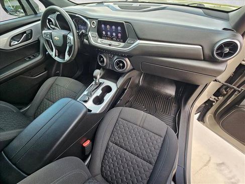 Used 2021 Chevrolet Blazer LT image 21