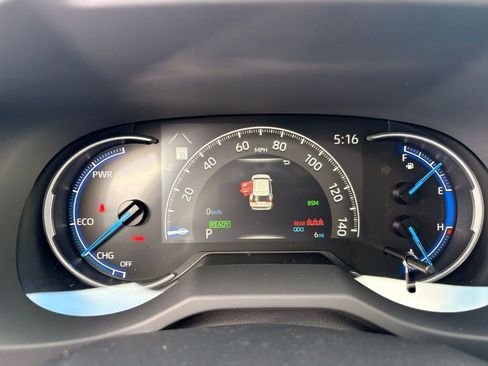 Used 2025 Toyota RAV4 XLE image 13