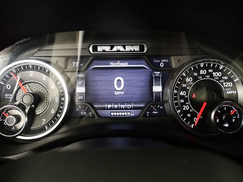 Used 2021 RAM 1500 Big Horn AWD/4WD image 37