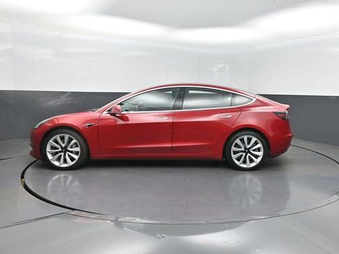 Used 2018 Tesla Model 3 Long Range RWD image 2