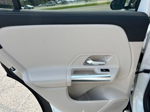 New 2026 Mercedes-Benz GLA 250 4MATIC image 16