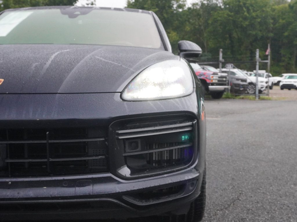 Used 2022 Porsche Cayenne Turbo AWD/4WD image 19