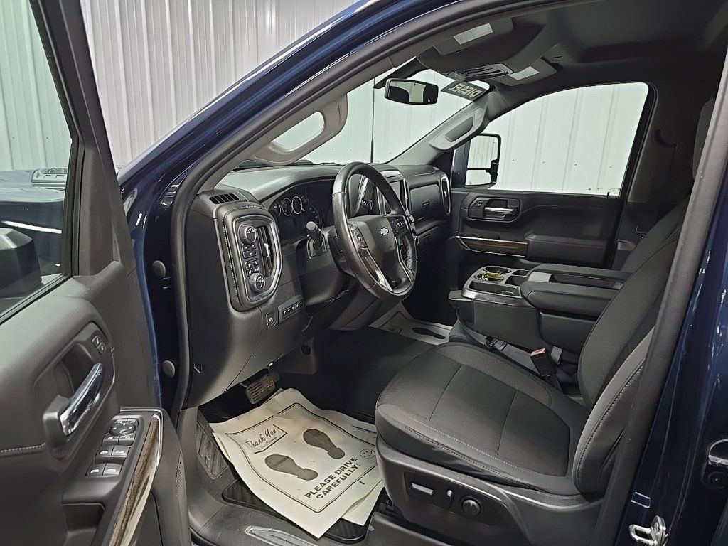 Used 2020 Chevrolet Silverado 2500 LT w/ All Star Edition AWD/4WD image 28