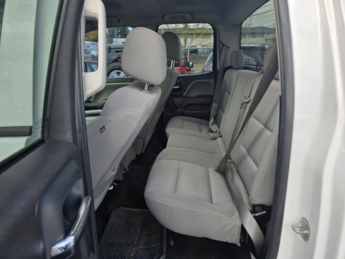 Used 2016 Chevrolet Silverado 1500 Custom w/ Custom Convenience Package image 16