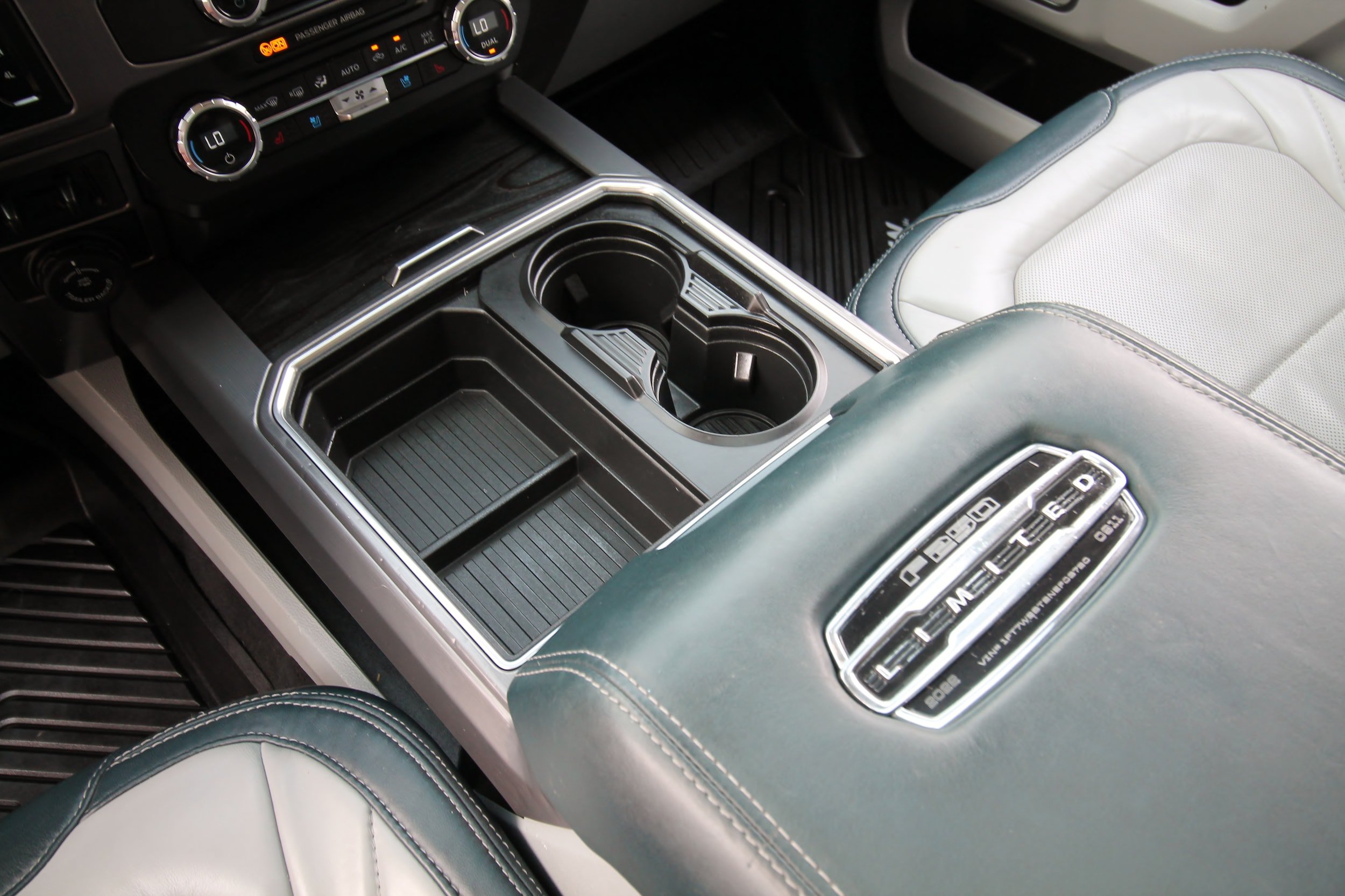 Used 2022 Ford F250 Limited AWD/4WD image 36