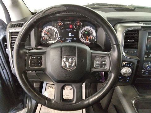 Used 2018 RAM 1500 Sport image 9