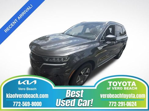 Used 2022 Kia Sorento S FWD image 1