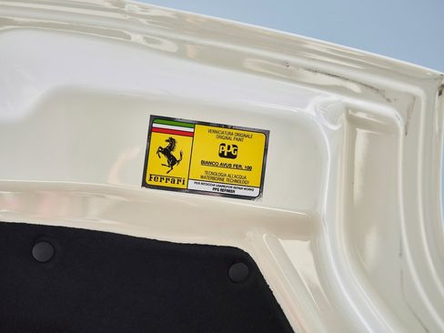 Used 2019 Ferrari 812 Superfast image 15