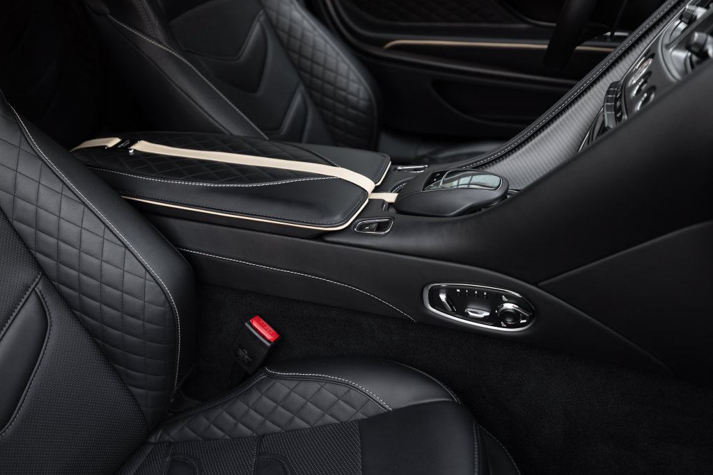 Used 2023 Aston Martin DBS Superleggera Volante RWD image 24