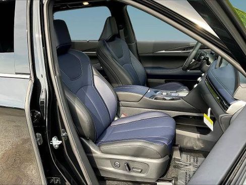 Certified 2026 INFINITI QX60 Sport AWD/4WD image 28