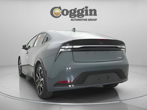 New 2026 Toyota Prius Plug-In Hybrid image 13