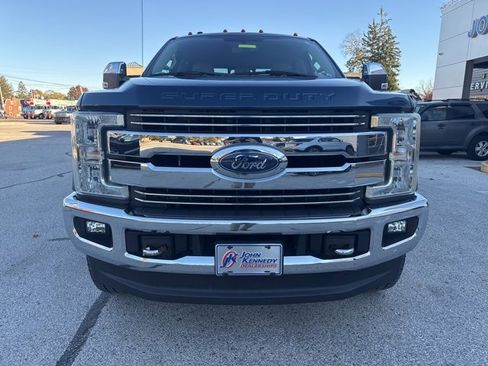 Certified 2017 Ford F250 Lariat w/ Chrome Package image 3