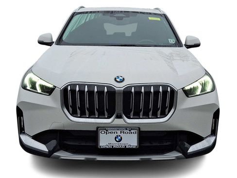 Used 2025 BMW X1 xDrive28i w/ Technology Package AWD/4WD image 2