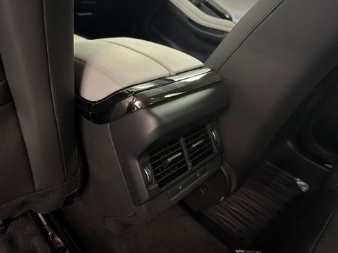 Used 2023 Land Rover Range Rover Evoque R-Dynamic S AWD/4WD image 16