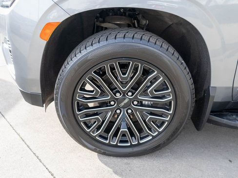 Used 2021 GMC Yukon Denali image 32