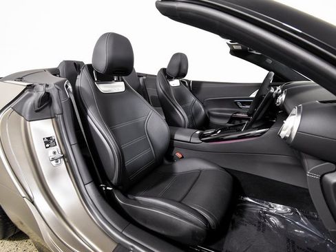 Used 2022 Mercedes-Benz SL 63 AMG SL 63 AMG image 37