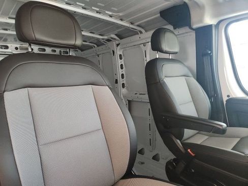 New 2025 RAM ProMaster 1500 w/ Safety Group FWD image 27