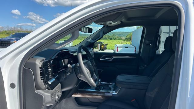New 2026 Chevrolet Silverado 1500 RST w/ Z71 Off-Road Package AWD/4WD image 18