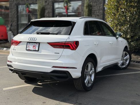 Used 2022 Audi Q3 2.0T Premium w/ Convenience Package image 12
