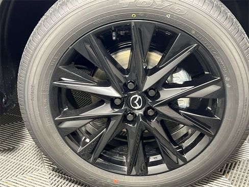New 2025 MAZDA CX-5 Carbon Edition image 17