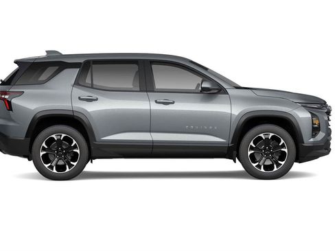 New 2026 Chevrolet Equinox LT w/ Convenience Package II AWD/4WD image 3