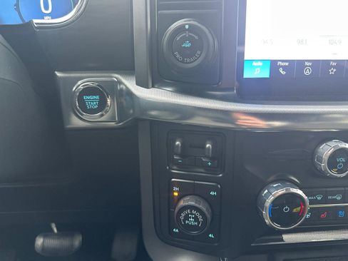 Used 2025 Ford F150 Lariat w/ Equipment Group 501A Mid image 21