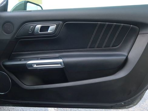 Used 2020 Ford Mustang GT Premium RWD image 38