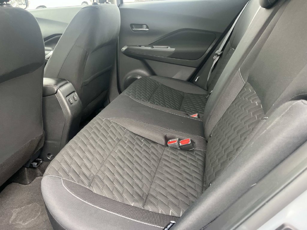 Used 2023 Nissan Kicks SV FWD image 20
