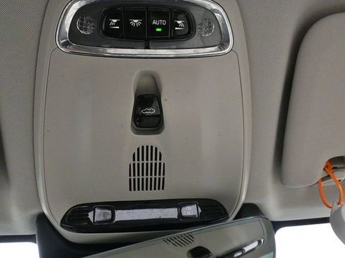 Used 2019 Volvo XC60 T6 Momentum w/ Advanced Package image 14