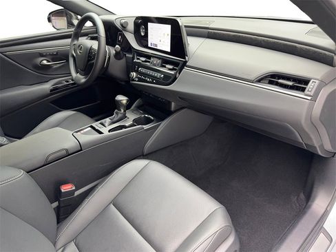 Used 2023 Lexus ES 350 w/ Premium Package image 51