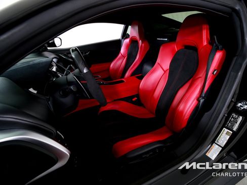 Used 2018 Acura NSX AWD/4WD image 11