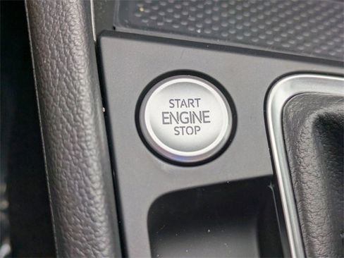 New 2026 Volkswagen Jetta SE image 30