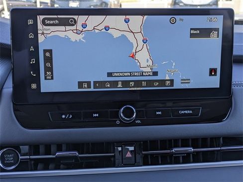 New 2025 Mitsubishi Outlander SE image 23