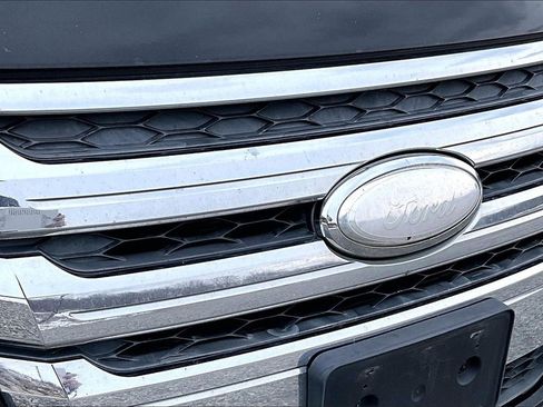 Used 2013 Ford Edge SEL image 25