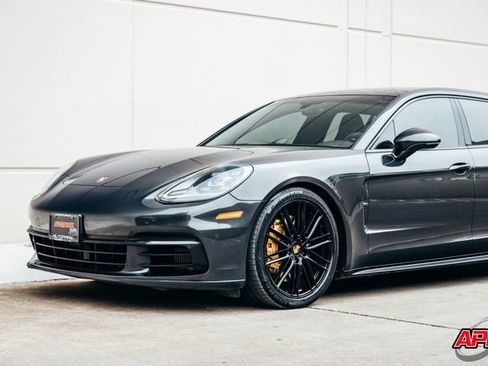 Used 2018 Porsche Panamera 4S image 60