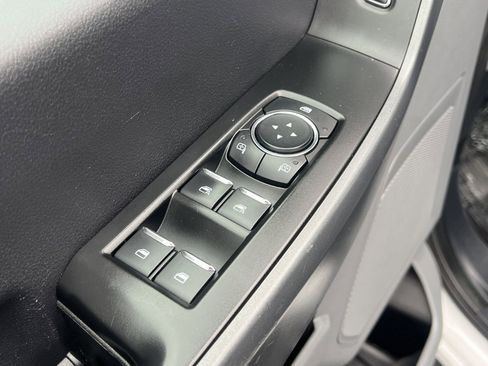 Used 2024 Ford F250 XLT image 16