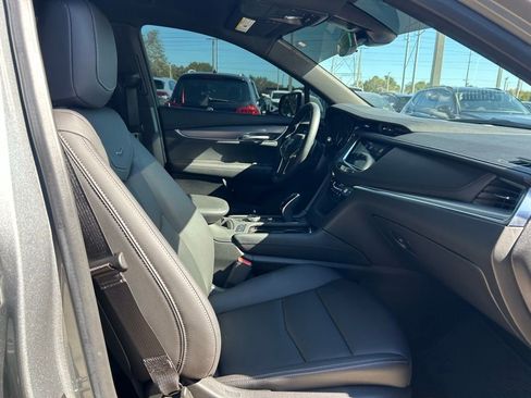 Used 2024 Cadillac XT5 Luxury image 36