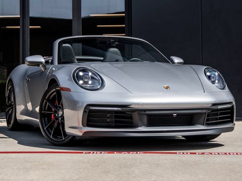 Used 2023 Porsche 911 Carrera S RWD image 6
