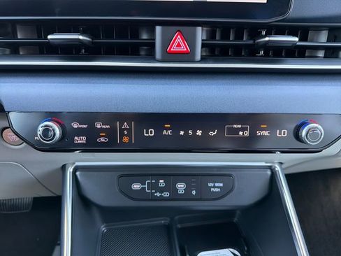 New 2026 Kia Carnival SX FWD image 14