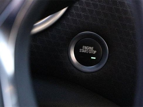 Used 2024 Chevrolet Malibu LT image 14