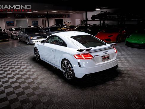 Used 2019 Audi TT RS w/ Technology Package AWD/4WD image 4