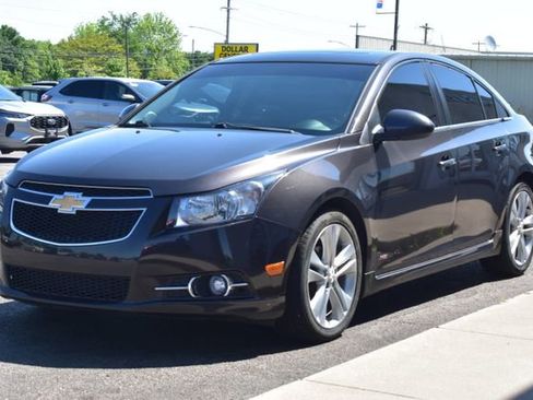 Used 2014 Chevrolet Cruze LTZ w/ RS Package FWD image 14