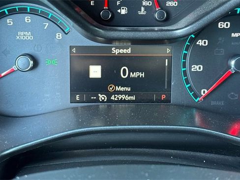 Used 2022 GMC Canyon Denali image 25