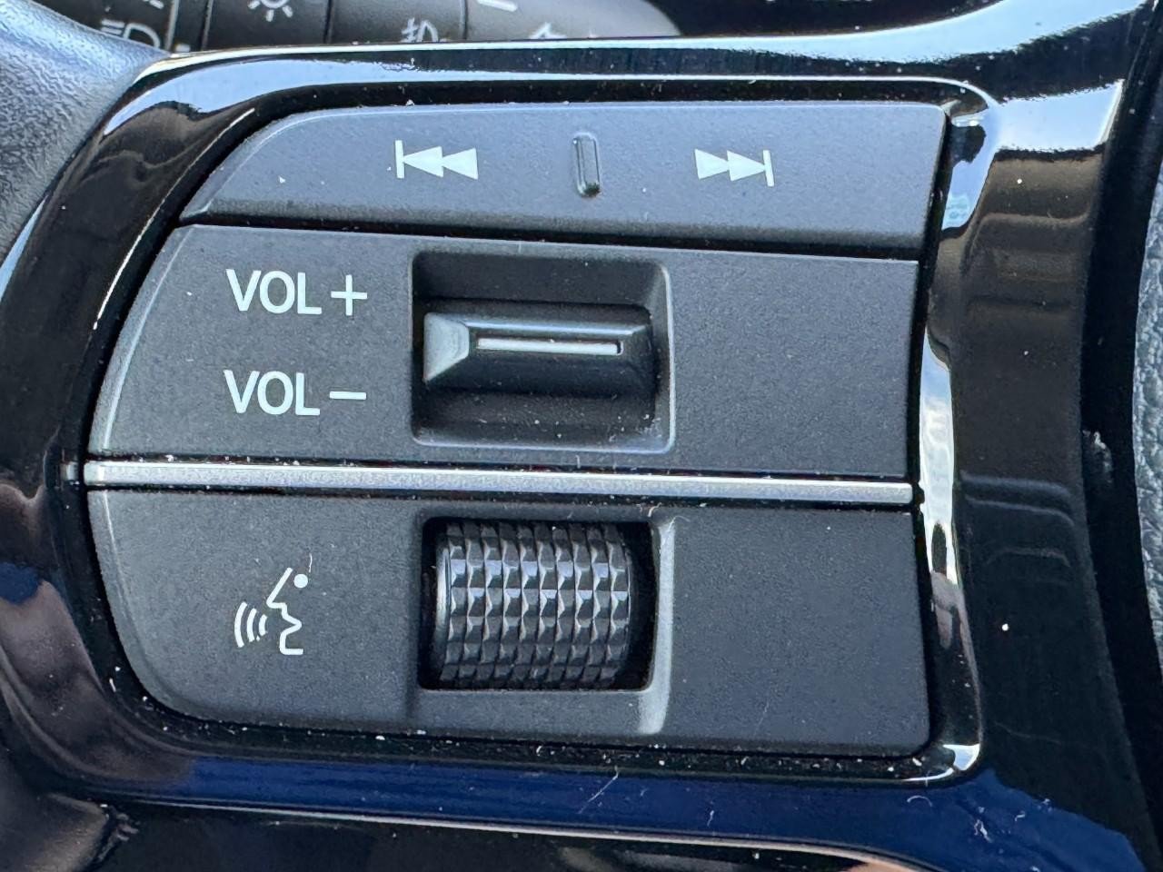 Certified 2025 Honda Pilot Elite image 23