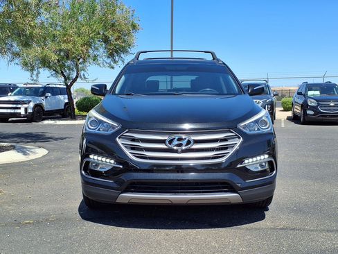 Used 2017 Hyundai Santa Fe Sport FWD image 2
