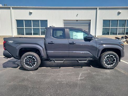 New 2026 Toyota Tacoma TRD Sport AWD/4WD image 33
