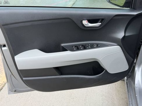 Used 2023 Kia Rio S w/ Technology Package FWD image 10