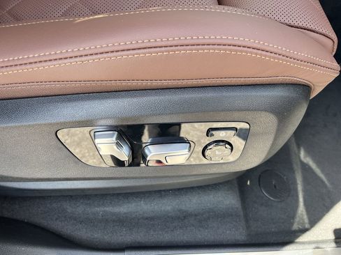 Certified 2026 BMW X5 sDrive40i image 38